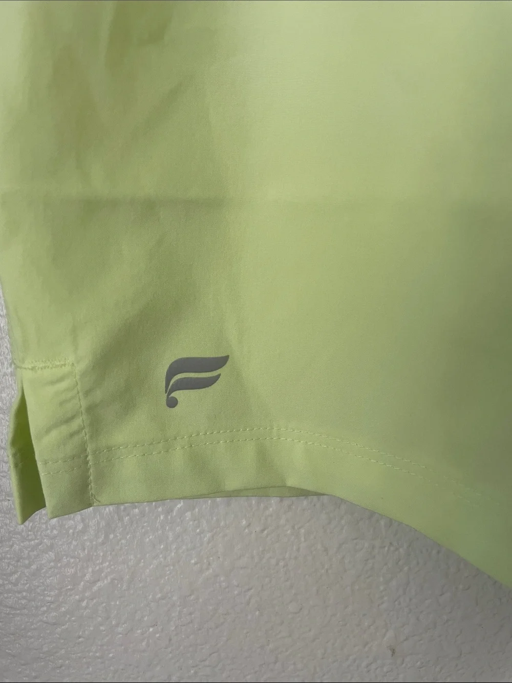 Fabletics Men's The 7-Inch Fundamental Short Unlined Faded Lime Size L